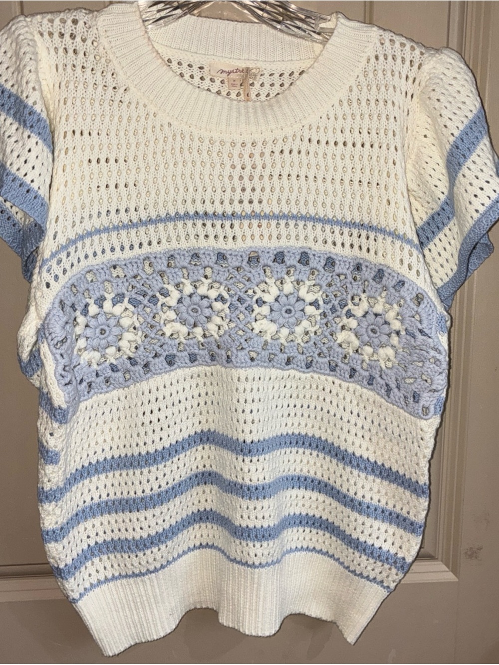 Mystree White and Light Blue Crochet Pullover Sweater